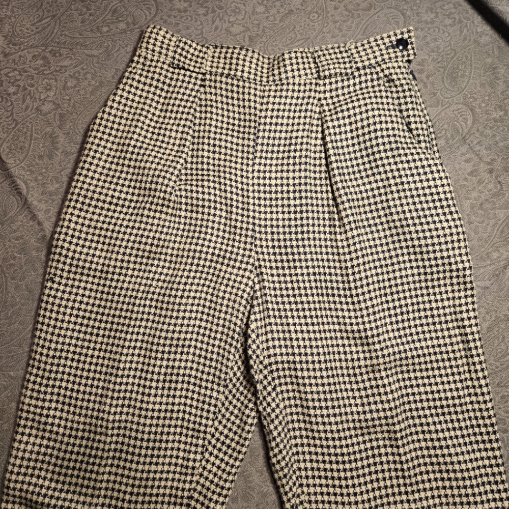 1980s pleated trousers